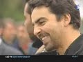 retour en images sur les �meutes de novembre 2005 dans l'ouest de la france, en particulier dans les villes de rennes, nantes, le mans et brest.

12-13 novembre :
72 voitures br�l�es dans l'ouest durant le week-end. le chiffre est en baisse. le week-end a tout de m�me �t� chaud. dans la sarthe, les autorit�s s'inqui�tent d'un d�placement des violences, en dehors des zones plus sensibles. au mans, c'est un gymnase municipal qui a enti�rement br�l� dans la nuit de samedi � dimanche, dans un quartier pourtant r�put� tranquille. le pr�fet a aussit�t interdit la vente d'essence au d�tail dans toute l'agglom�ration du mans jusqu'� fin novembre.
toujours au mans, la veille, le 11 novembre, des jeunes manifestaient pacifiquement leur raz-le-bol dnas le centre de la ville. au cri de 