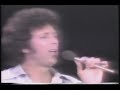Tom Jones sings American Trilogy Live - 1975