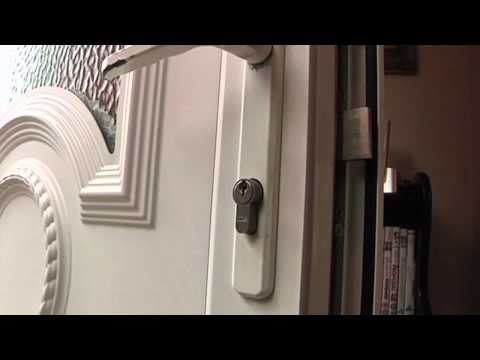 how to fit euro cylinder lock