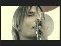 this is the second single of this band from milan. it's an amazing and poetic video. if you want to know more about zeropositivo, just go to www.zeropositivo.com

quesyo � il secondo single di questa band da milano. � un incredible e poetico video. se vuoi conoscere meglio gli zeropositivo, vai a www.zeropositivo.com