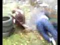videos de Fat kid gets choke slammed