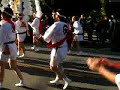 第33回 越谷市民まつり　フィナーレパレード　　No.4 大きな'ぼんぼり'と祭り姿の女性たち The 33th citizens festival of Koshigaya,Saitama Prefecture JAPAN.The biggest attraction made of flowers, and women's 'Matsuri' team.