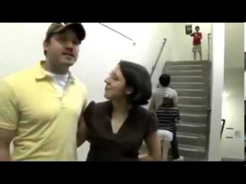 ilusion - Increíble ilusión mágica en las escaleras visitanos en http://www.ein-video.com la web con los mejores vídeos de la red.