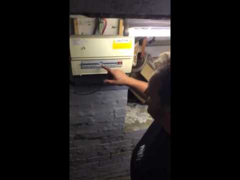 how to reset a fuse box