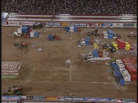 Monster Jam World Finals 5 Tandem Runs