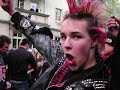 El Punk la gran protesta de los años 70 (loquendo)