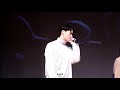 181207 신촌 ‘안 보여’ 부르는 재범 (G