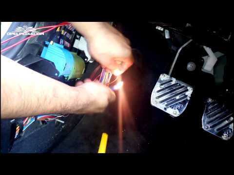 how to remove vectra b gear knob