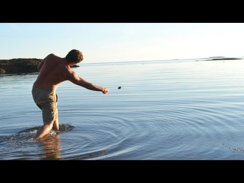 Squash coaching: Skimming a stone forehand technique
