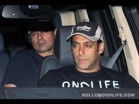 Salman Khan - Salman Khan visits Sanjay Dutt before he goes to jail By http://www.bollywoodlife.com Some of the well known personalities of the film industry including Sal...