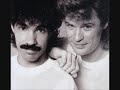 Hall & Oates – Kiss on My List