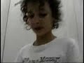 O documentário retrata uma forma de ensino que valoriza e respeita as individualidades do ser humano. Mostra duas escolas situadas na cidade de São Paulo/SP:- a Teia Multicultural, no bairro de Perdizes, escola de educação infantil em um bairro central de classe média;- o CIEJA, no bairro de Capão Redondo, escola inclusiva de educação de jovens e adultos em um bairro popular periférico.Produção: Tudo Junto Som e Vídeo / IDEB - 2007Fonte: www.kinooikos.com/acervo/videos/110/