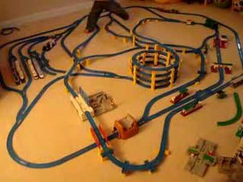 プラレール 自由なレイアウト (Tomy Plarail)