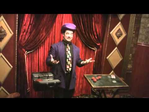 Danny Sylvester performing in the Close-Up parlor at the Magic Castle