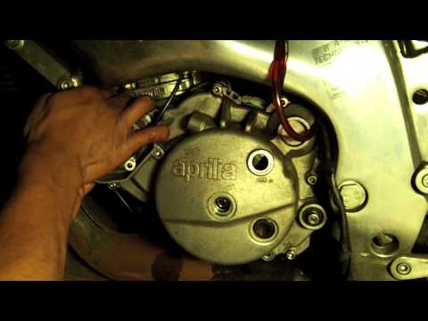 how to bleed aprilia clutch