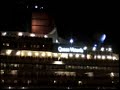 Queen Victoria gets it on with QE2, 4 min. of horns