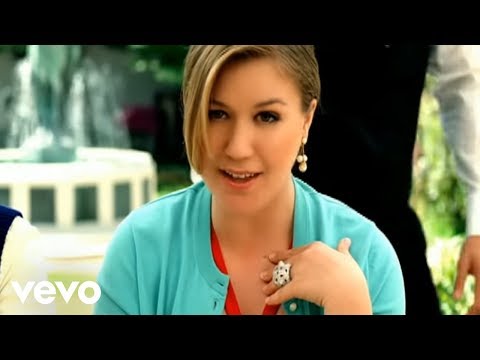 Kelly Clarkson – I Do Not Hook Up