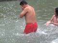videos de aIzH eN LA piZina MOnZ