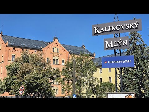 Video Sportovní centrum SQUASH a tělocvična v Kalikovském mlýně v centru Plzně