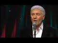 Dennis DeYoung sings new Christmas song