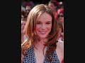 this is the first video request for teamtwilightlovers! yay! isn't it vamp-tastic?!

okay, please do not judge too harshly. this was my orginial twilight character choice. when i read twilight in october 2007, i was mildly obsessed with 