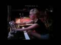Little Boots:  Electro-pop Gadget Girl