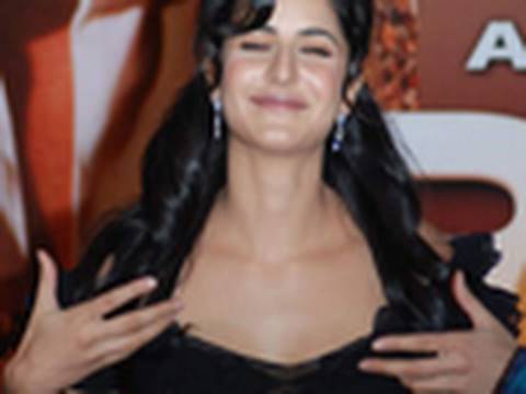 Katrina Kaif's So Called FUNNY SIDE!!