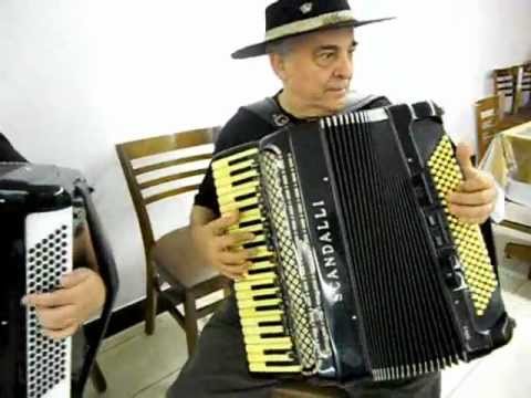 Kilômetro 11 - Só por feras da música gaúcha....wmv