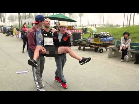 Action Men - Cant Touch the Ground | Jono and Ben at Ten