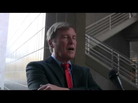 Famed sports agent talks about his alcoholism and bankruptcy