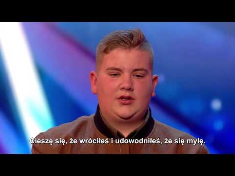 Juror powiedział mu, że nie potrafi śpiewać. Po 3 latach chłopak wrócił i powalił go na kolana.