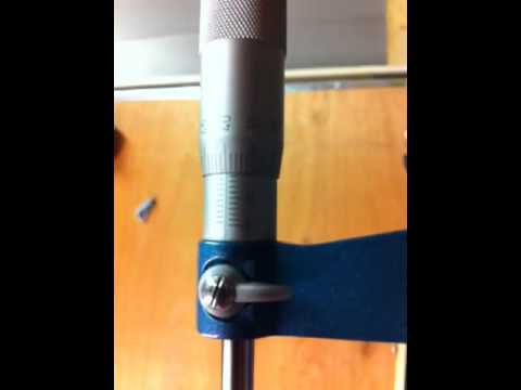 how to use a bore gauge
