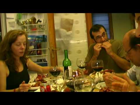 Galicia - What I like about Vigo is that it is not a tourist town. It is just a town where Spanish life carries on as it has for generations. I was a guest of the Rama...