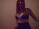 barby cantando musica da britney