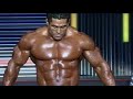 Gustavo Badell Posing