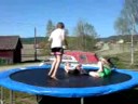 Juling p� trampoline