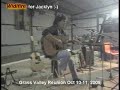 John sings 