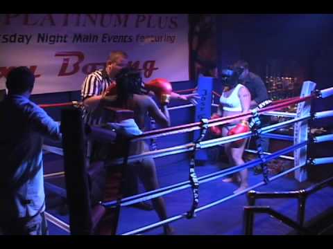 Platinum Plus Lexington Foxy Boxing