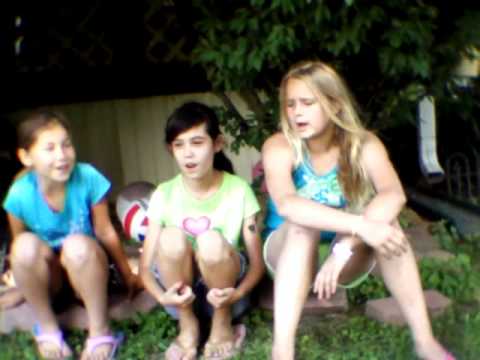 Preteen nudist