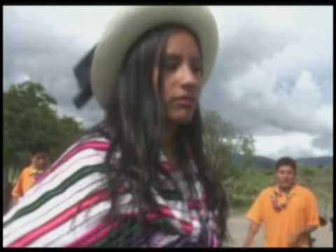 PERUVIAN girls