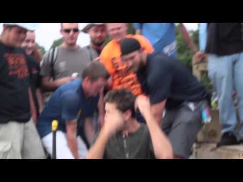 Brett Eldredge Ice Bucket Challenge