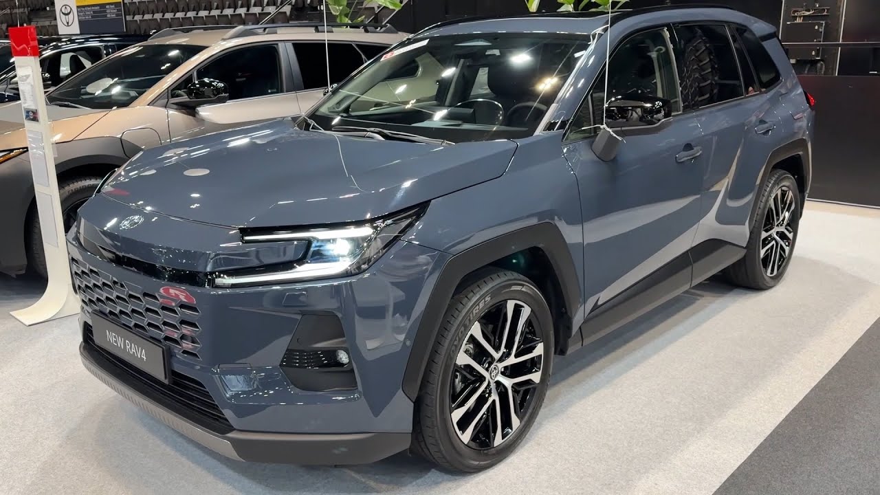 TOYOTA RAV4 2026 Europe NEW vs OLD (previous model) - visual COMPARISON (Check out the CHANGES!)