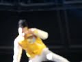 [FANCAM] G-Dragon in the bathtub @ SHINE A LIGHT Concert 091205