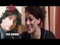 Amanda Palmer (Dresden Dolls) in an exclusive Interview for MULATSCHAG TV about her experiences working as a living statue, her marriage with Writer Neil Gaiman, and why conquering Hollywood is not high on her Priority-List.
