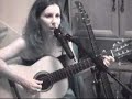 Bia Krieger canta Joao e Maria em casa Daniel
