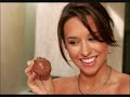 the very beautiful actress lacey chabert