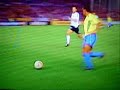 denilson vs ronaldinho amazing soccer/football tricks....enjoy [this is my first video] the name of the song is : destination uknown