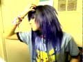 How Leda teases her hair