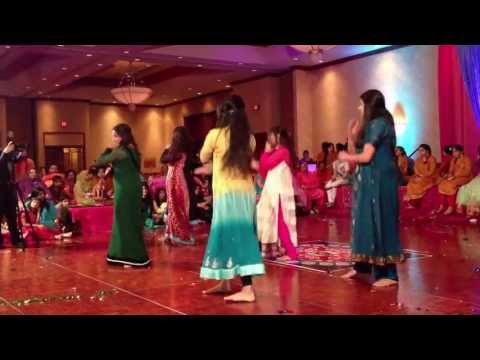 mehndi dance - Nadia, Mashal, Kaamila, Saba and Aleena! Songs in order: 1. Gun Gun Guna Re 2. Second Hand Jawani 3. Suit Tere Laal 4. Dilwalli Girlfriend.