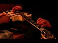 Pulp fiction con l�pices y una guitarra
